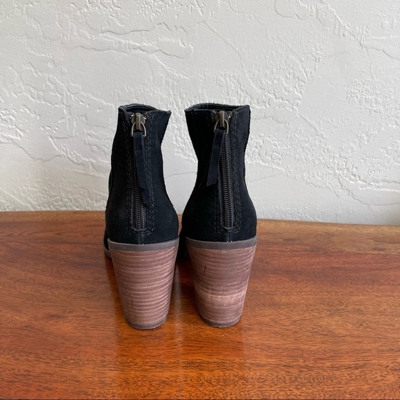 BP Black Suede Ankle Bootie Size: 8 - Picture 8 of 12